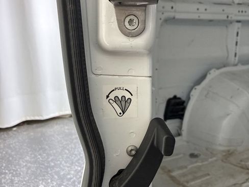 Used 2025 RAM ProMaster 2500 w/ Safety Group FWD image 8