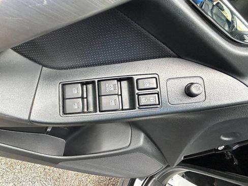 Used 2016 Subaru Forester 2.0XT Premium AWD/4WD image 16