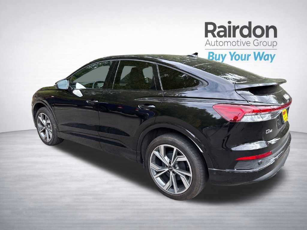 Used 2023 Audi Q4 e-tron Premium Plus w/ Premium Plus AWD/4WD image 5