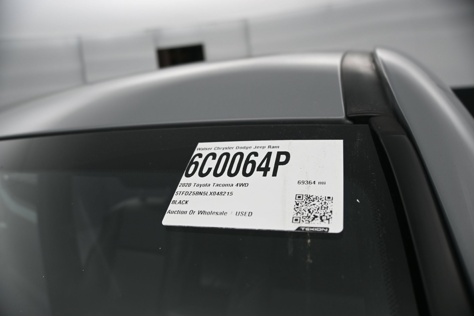 Used 2020 Toyota Tacoma TRD Sport AWD/4WD image 27