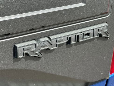 Used 2018 Ford F150 Raptor w/ Equipment Group 802A Luxury image 22