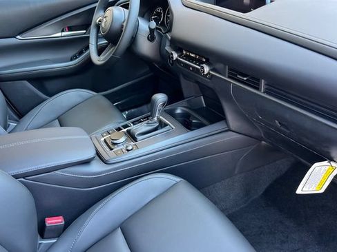 New 2026 MAZDA CX-30 AWD 2.5 S w/ Select Sport Pkg image 18