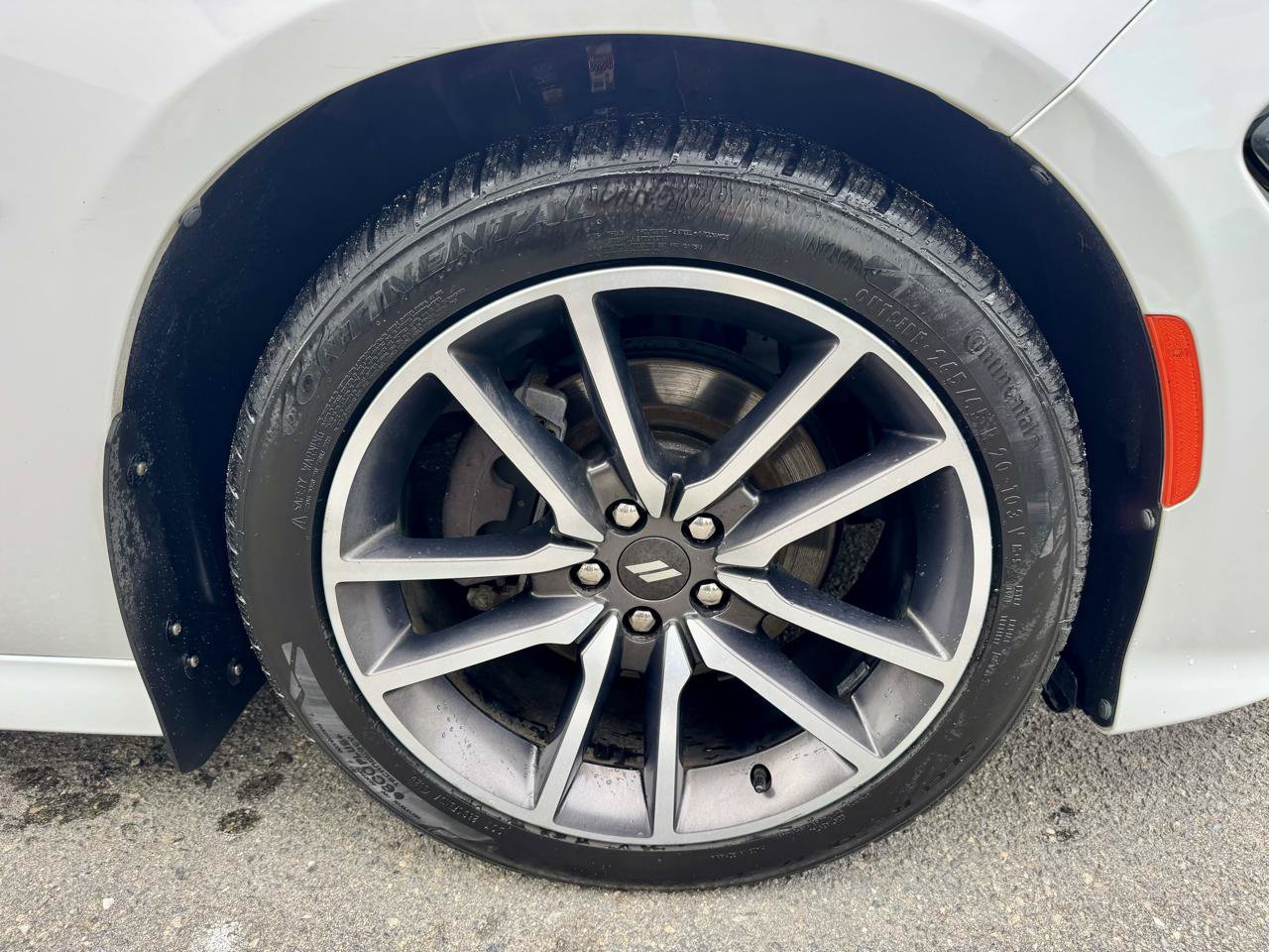 Used 2020 Dodge Charger R/T w/ Plus Group RWD image 32