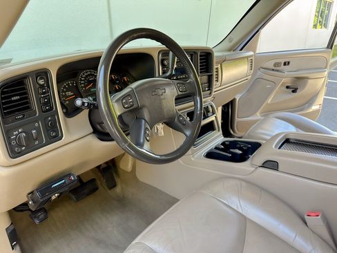Used 2003 Chevrolet Silverado 2500 LT AWD/4WD image 20
