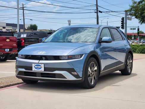 Certified 2026 Hyundai Ioniq 5 SE RWD image 2