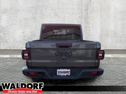 New 2025 Jeep Gladiator Sport