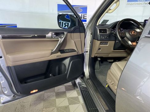 Used 2023 Lexus GX 460 Premium w/ Premium Plus Package AWD/4WD image 29