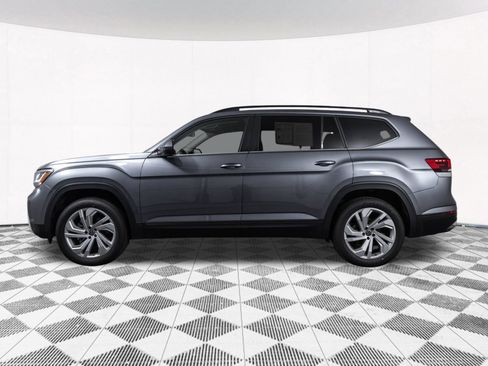 Used 2023 Volkswagen Atlas SE AWD/4WD image 13