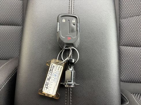 Used 2024 GMC Terrain SLE image 22