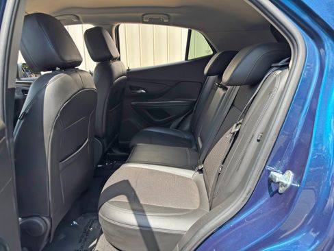Used 2020 Buick Encore Preferred w/ Safety Package FWD image 36