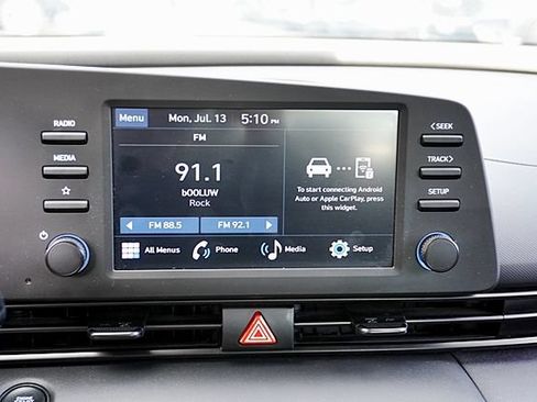 Used 2025 Hyundai Elantra Sport w/ Cargo Package FWD image 23