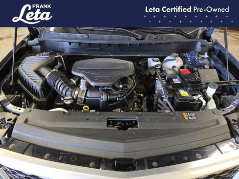 Used 2025 Cadillac XT6 Premium Luxury FWD image 25
