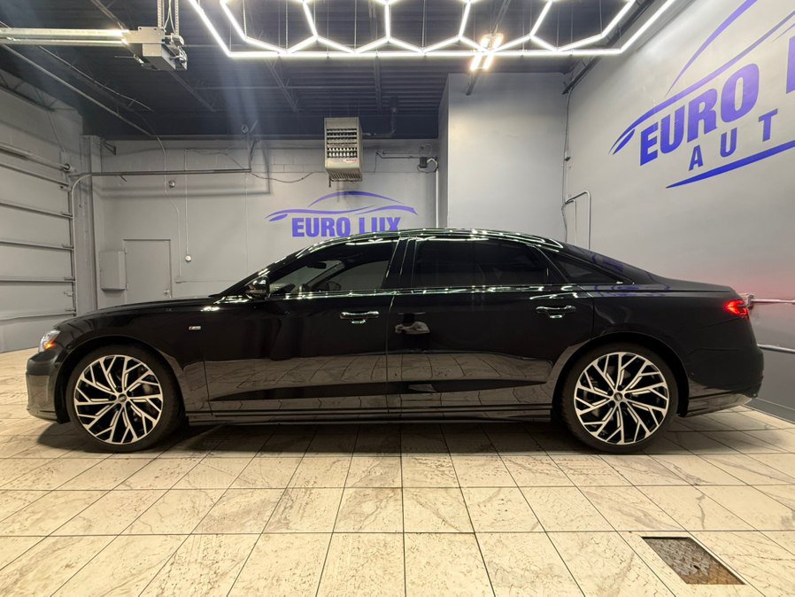 Used 2022 Audi A8 L 3.0T AWD/4WD image 9