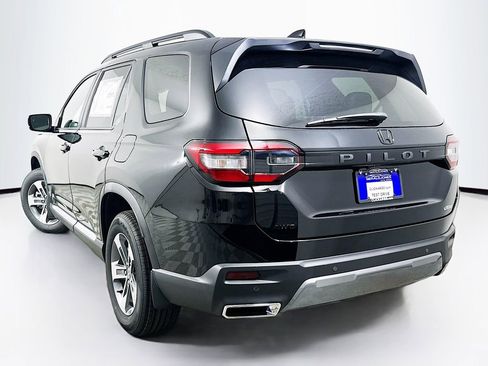 New 2026 Honda Pilot EX-L image 6