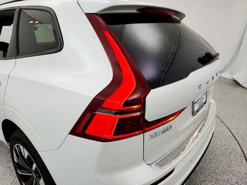 New 2026 Volvo XC60 B5 Plus w/ Protection Package Premier AWD/4WD image 31