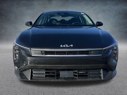 New 2025 Kia K4 LXS image 5