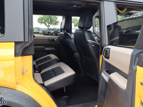 Used 2022 Ford Bronco Wildtrak AWD/4WD image 27