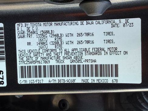 Used 2023 Toyota Tacoma TRD Off-Road AWD/4WD image 24