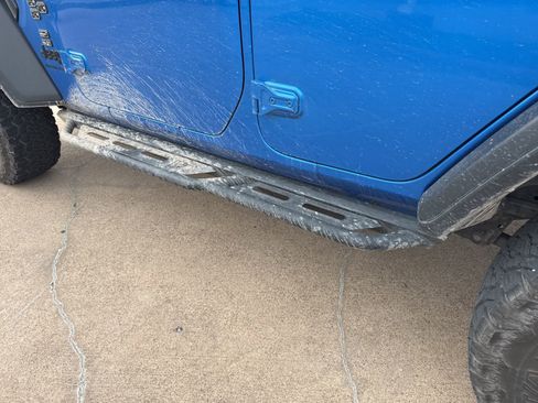 Used 2023 Jeep Wrangler Unlimited Sport image 11