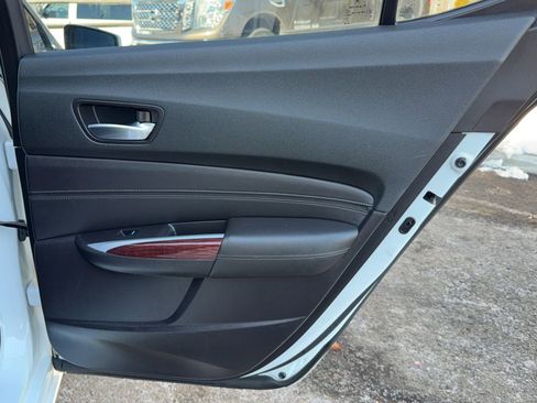 Used 2016 Acura TLX image 15