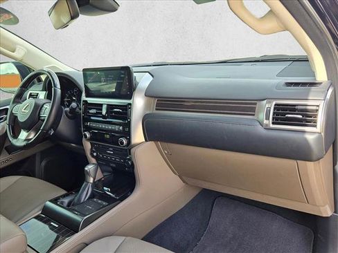 Used 2023 Lexus GX 460 Premium AWD/4WD image 23