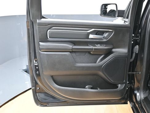 Used 2025 RAM 1500 Big Horn AWD/4WD image 37