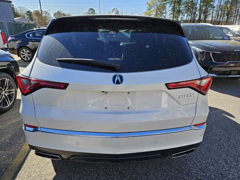 Used 2024 Acura MDX w/Technology Package image 9