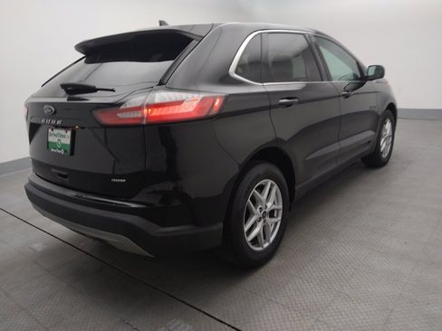Used 2022 Ford Edge SEL image 9
