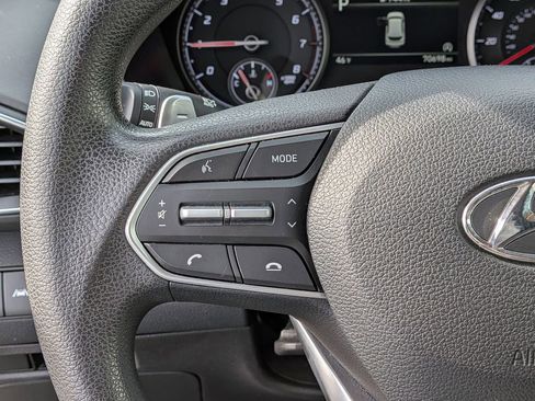 Used 2023 Hyundai Santa Fe SE image 19