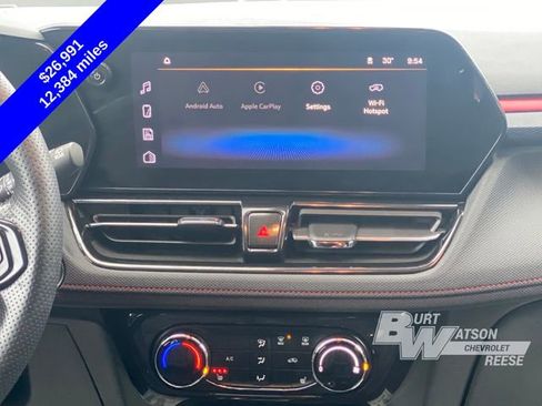 Used 2024 Chevrolet TrailBlazer RS w/ Driver Confidence Package image 23