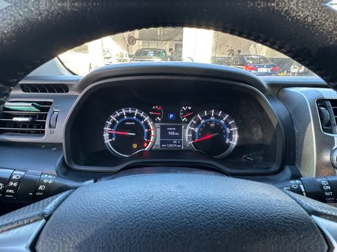 Used 2015 Toyota 4Runner SR5 RWD image 10