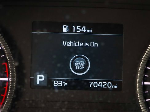 Used 2022 Kia Telluride S FWD image 16
