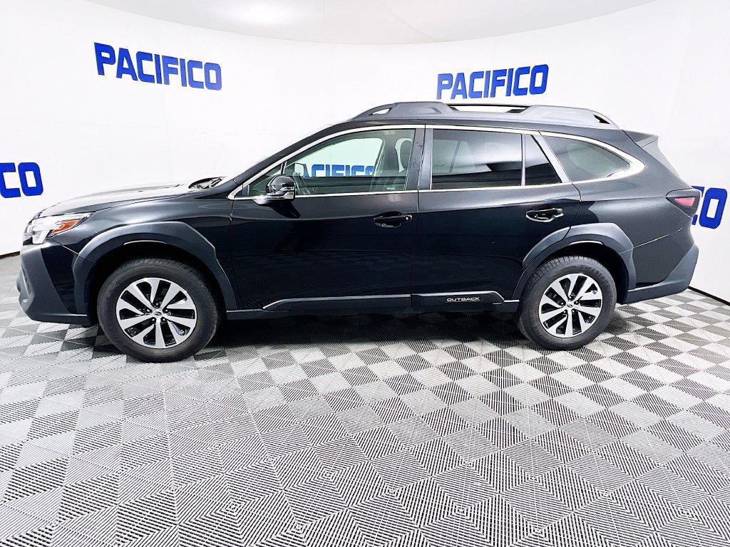 Used 2023 Subaru Outback Premium AWD/4WD image 4