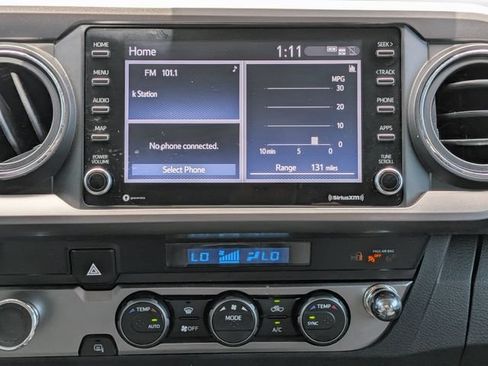 Used 2021 Toyota Tacoma SR5 RWD image 18