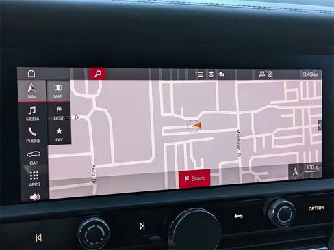 Used 2022 Porsche Macan image 26