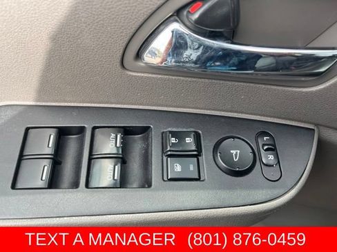 Used 2015 Honda Odyssey Touring Elite image 16
