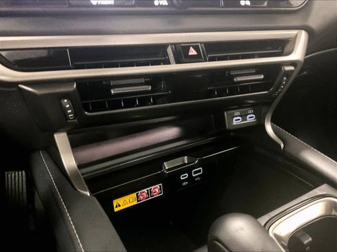 Used 2025 Lexus RX 350 Premium image 26