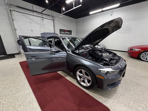 Used 2013 BMW 320i xDrive Sedan AWD/4WD image 44