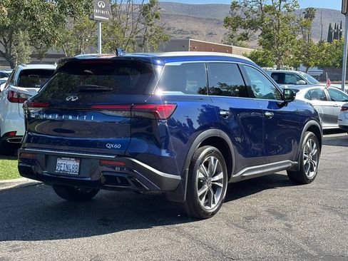 Used 2023 INFINITI QX60 Luxe w/ Cargo Package FWD image 3