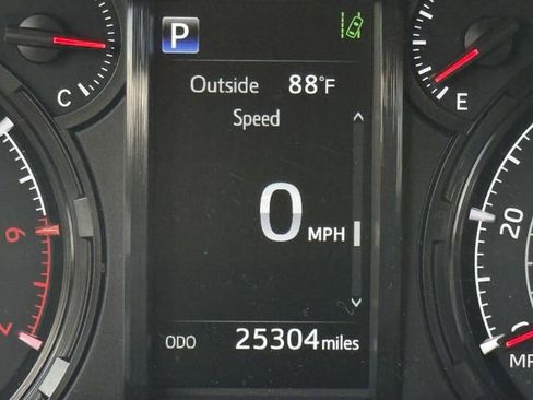 Used 2023 Toyota 4Runner SR5 Premium w/ Moonroof Package RWD image 16