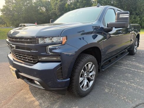 Used 2021 Chevrolet Silverado 1500 RST w/ Max Trailering Package AWD/4WD image 3