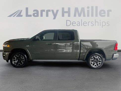New 2026 RAM 1500 Laramie AWD/4WD image 2
