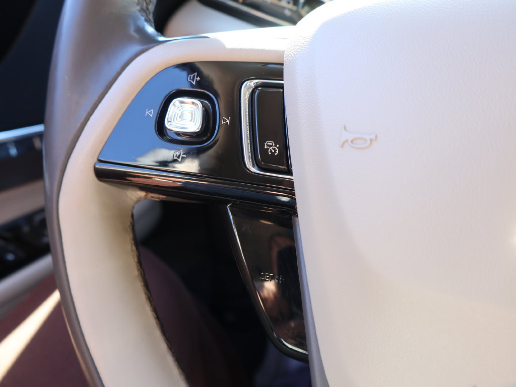 Used 2021 Lincoln Corsair Reserve AWD/4WD image 29