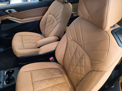 New 2026 BMW X7 xDrive40i w/ M Sport Package AWD/4WD image 13