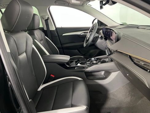 Used 2025 Buick Envision Sport Touring image 32