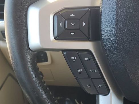 Used 2017 Ford F150 Lariat w/ Equipment Group 501A Mid AWD/4WD image 13