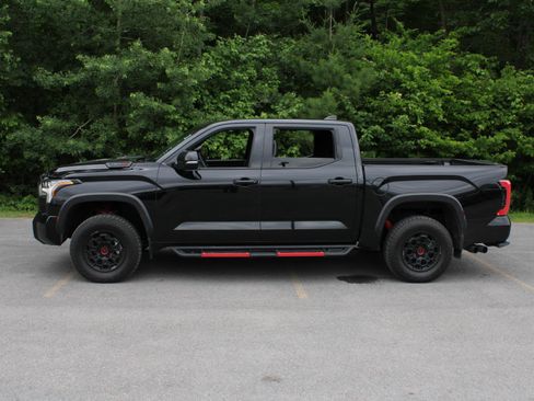 Used 2024 Toyota Tundra TRD Pro AWD/4WD image 5