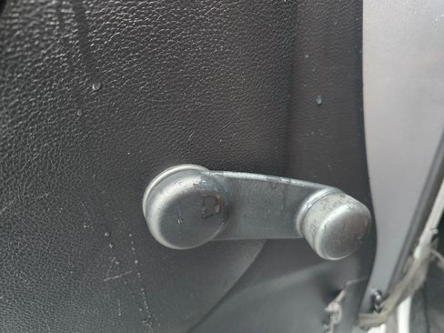 Used 2015 Jeep Wrangler Sport AWD/4WD image 23