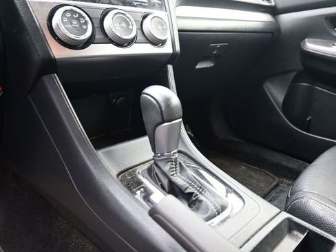 Used 2016 Subaru Impreza 2.0i Limited w/ Popular Package #1 image 28