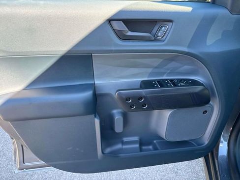 New 2025 Ford Maverick Lariat w/ Black Appearance Package image 20